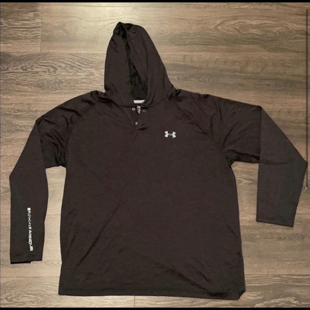 Under Armour light weight hoodie XXL